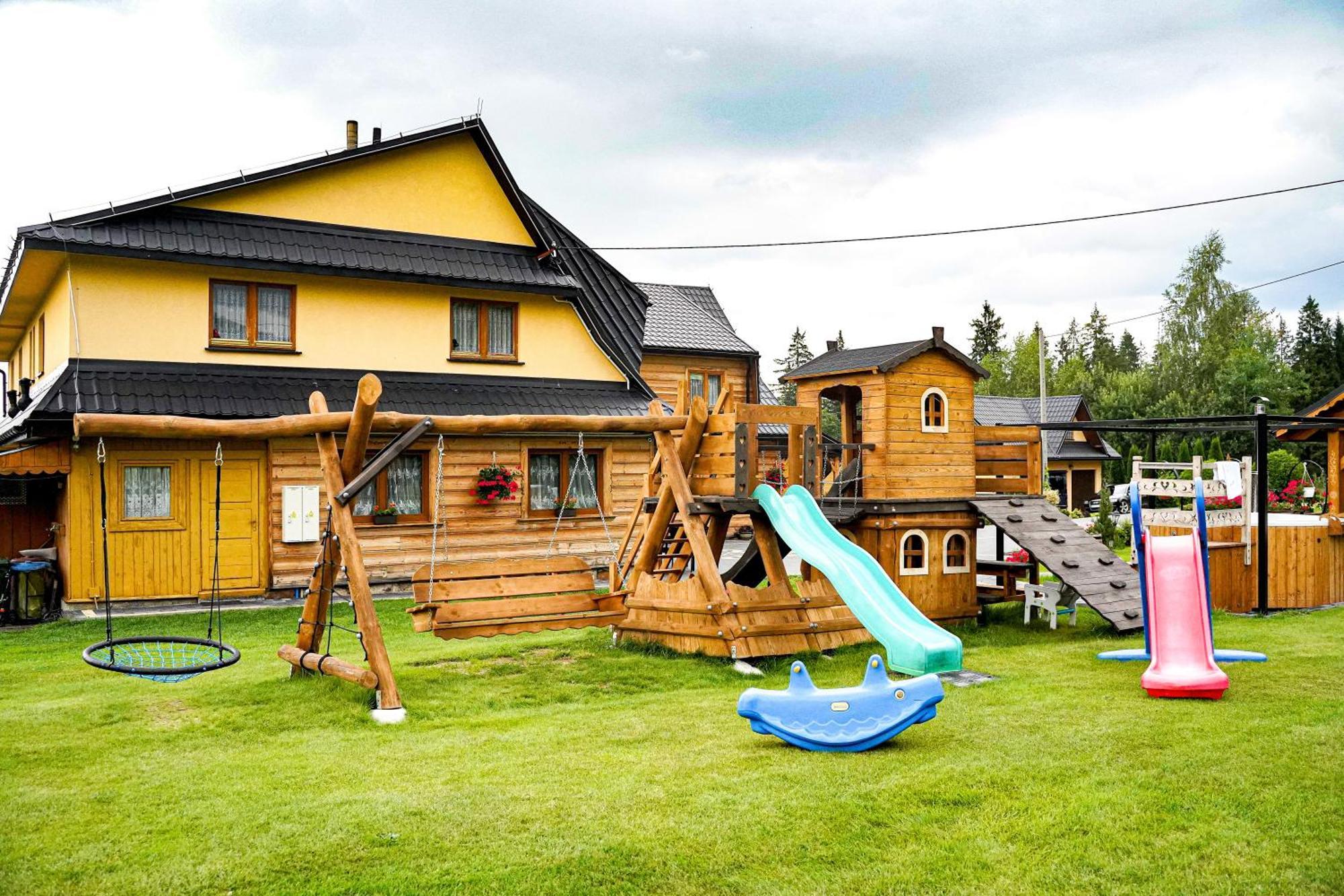 ザコパネ Gosciniec Kukulka Z Jacuzzi Bed & Breakfast エクステリア 写真