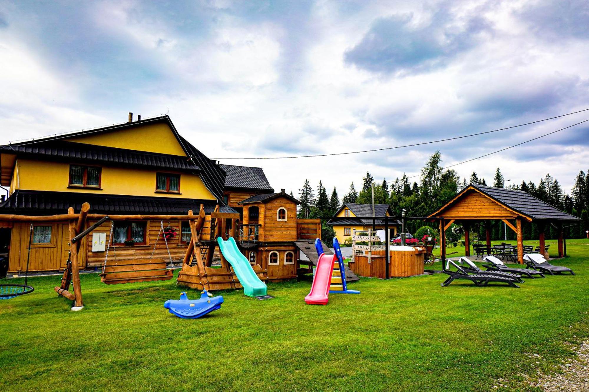 ザコパネ Gosciniec Kukulka Z Jacuzzi Bed & Breakfast エクステリア 写真