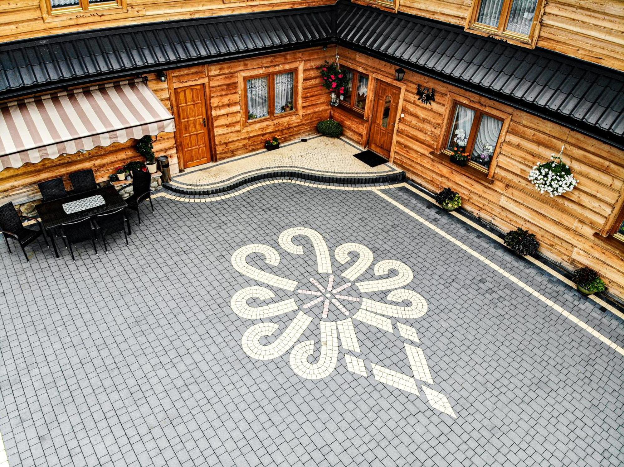 ザコパネ Gosciniec Kukulka Z Jacuzzi Bed & Breakfast エクステリア 写真